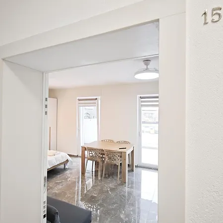 Rena Coast Apartmán Bari